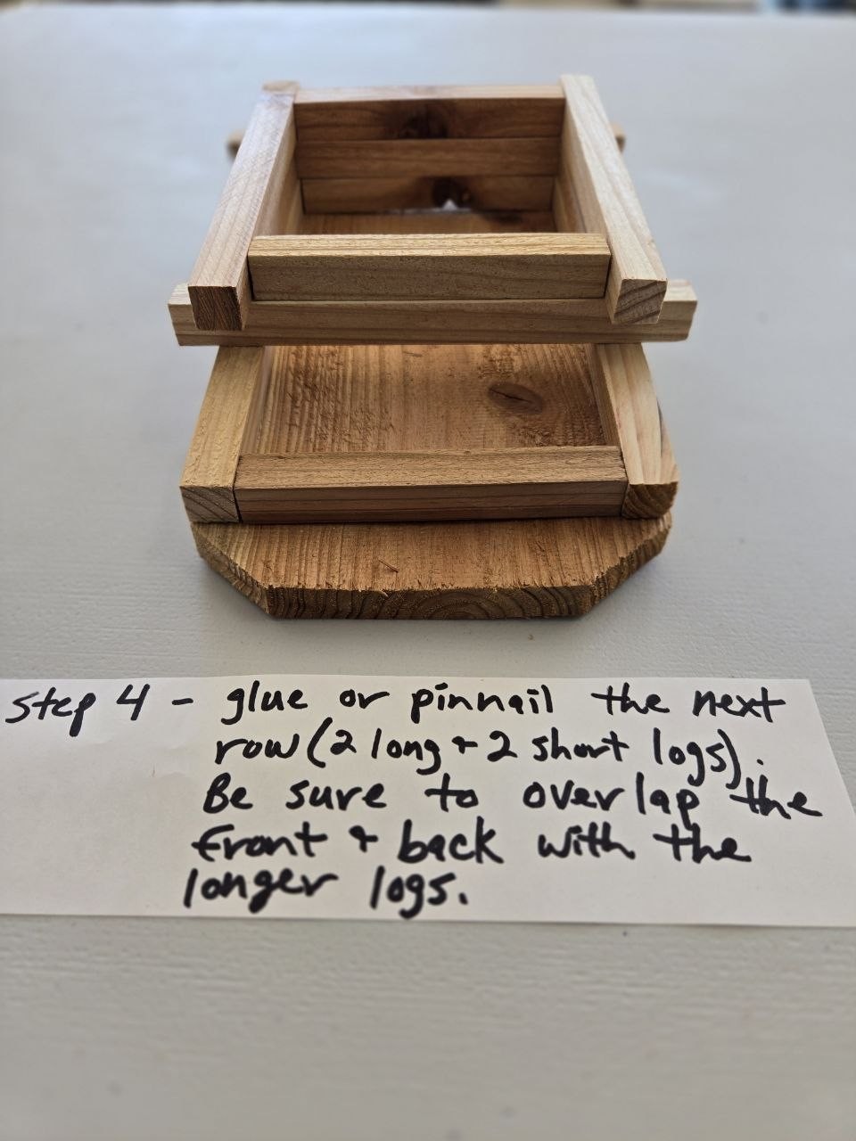 Bird feeder assembly 4