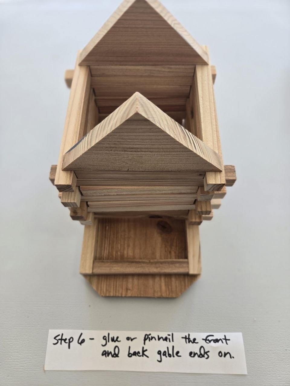 Bird feeder assembly 6
